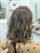 ウエスト オーランド(WEST O LAND)&nbsp;ゆるふわ外はねボブ