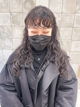 トゥコ(tuco) ロングパーマスパイラルパーマくるくるパーマ前髪パーマ