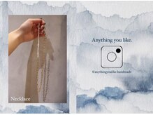 ハンドメイドアクセサリーも販売♪