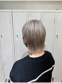 ホワイトベージュ　appri大宮　矢島