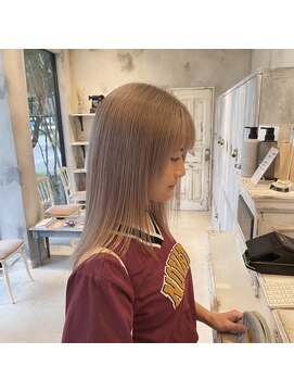 カムジーヘッド(COMEGHEAD) まろやかホワイトベージュ