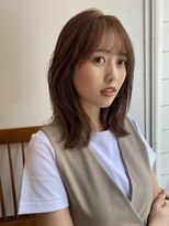 大人かわいいくびレイヤー顔まわりレイヤーカットピンクベージュ