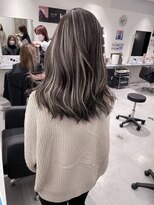 キング 枚方店(K!ng)&nbsp;縮毛矯正髪質改善ハイライトレイヤーカット枚方美容室エクステ