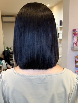 アウラ(AULA) 【26.白髪染め】ショートカット/縮毛矯正/メンズカットも人気