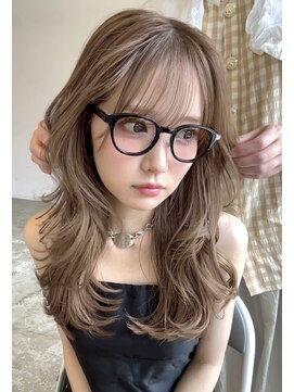 ユニ(uni) レイヤーカット.くすみブラウン