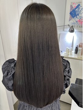 ロゼ(rosee) 【フルオーダー縮毛】一人一人に合わせた処方で艶髪へ導きます!