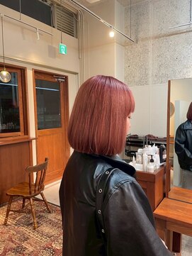 ニクラ ザ ブリンク(NICLA the blink) 大人かわいいピンク系ヘアカラー×ボブディ ショートボブ