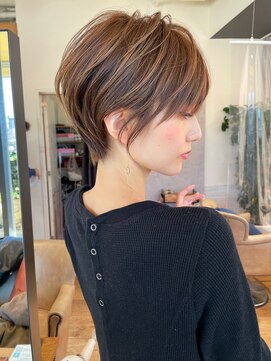 バンプ ギンザ(BUMP GINZA) 40代50代60代大人ショート髪型丸顔前髪あり似合わせs