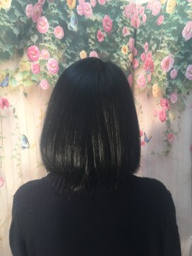 美容室あーるびーる 花水木 つやつやヘナカラー
