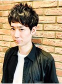 キレイめ黒髪ベリーショート