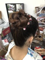フラワー(Flower)&nbsp;お団子ヘア♪