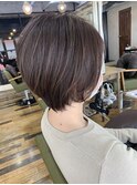 【アフロート添田】耳かけショートスリークボブフォギーベージュ