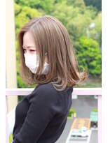 ビアージュ(Viage)&nbsp;【カラーの履歴をうまく使って】オリーブハイライトカラー