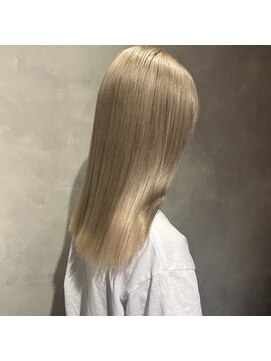 エイト 福岡天神店(EIGHT fukuoka) フロンドベージュ