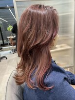 カノイ(KANOI)&nbsp;ピンクカラー/レイヤースタイル/ミディアムレイヤー/韓国巻き