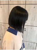 【切りっぱなしボブ】