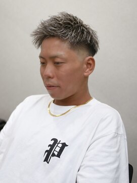 スラッシュ(SLASH) メンズパーマ/ハイライト/短髪/フェードカット/