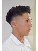 アップバングサイドパートスキンフェードバーバースタイル1006