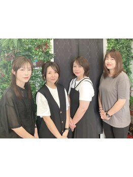 マックスバリュ西条西店敷地内★女性同士だから相談しやすい♪大人女性目線で髪や頭皮のお悩みを解決◎