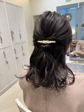 アンソル 戸田店(N'SOL) ゆるっとハーフアップ