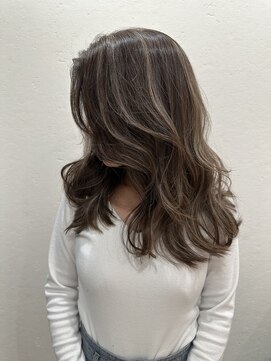 ウニレ バイ センス(unire by sense) 【姫路/ハイライト】レイヤーカット/コントラストハイライト