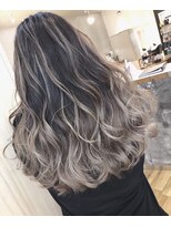 ルービック なかもず(Rubik's)&nbsp;魅力倍増カールレイヤーヘア姫カットダークアッシュ