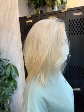 ヴァイス 渋谷店(VAICE) ホワイトブロンド