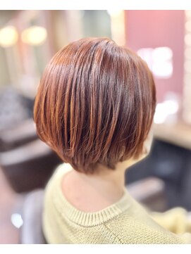 キタロウ (kitaro) ショート×ビビットオレンジ