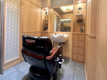 ヒロギンザプレミアムバーバースパ パレスホテル店(HIRO GINZA)の写真/【全席個室/女性スタイリスト多数】ヘアからフェイシャルエステまでトータル提案[丸の内/大手町/東京]