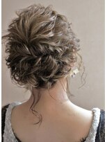 アグラントープ(a Gland taupe)&nbsp;ふんわりパーティヘアセット