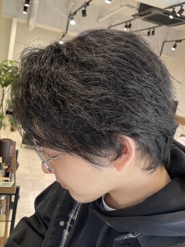 ケンジ 南林間(KENJE) 癖・広がりを抑える収まりカット【南林間】