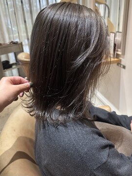 トリート 海浜幕張店(TREAT) アッシュカラー