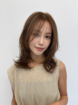 ルージュシー 堀江(RU10C) ショートボブウルフカットショートヘアハッシュカット