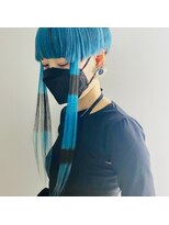 クク 渋谷(QUQU) ブルー 青 エクステ ポイント ショート