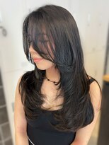 リアンバイアリュール(Lian by Allure)&nbsp;レイヤーカットミディアムレイヤーハッシュカットショートボブ