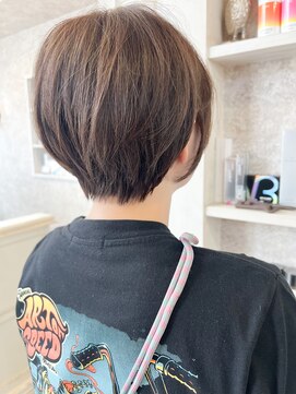 キャアリー(Caary) 福山市美容室Caary丸みショートボブフふわっとショートボブ
