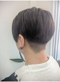 刈り上げショートスタイル