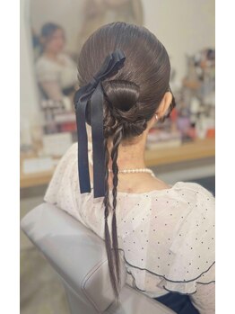 ロンド 横浜 馬車道(Rond)の写真/大切な日のヘアセット＆メイクを上品に崩れにくくお仕上げ◎骨格×肌質に合ったスタイルをご提案♪