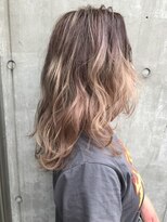 ジーナ(XENA)&nbsp;グラデーションとハイライト