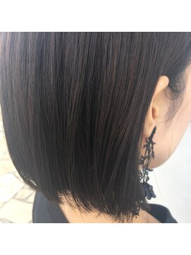 サーカス(circus) ダークアッシュ切りっぱなしボブ★