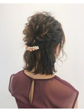 ノアーズアーク(NOAH'S ARK) ♪ハーフアップボブアレンジ♪