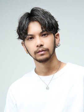 フィフス 渋谷(fifth) 波巻きスパイラルパーマセンターパート波巻きパーマツーブロック