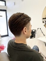 オアシス(oasis)&nbsp;メンズ　ツーブロック　アイスブルーアッシュ