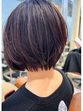 リュドール 一宮(Rue D'or) レイヤーボブ。