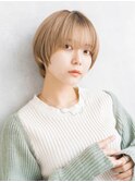 ハイトーン×丸みショートカット