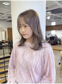透け感グレージュ/ミディアムレイヤー/お顔周りレイヤー