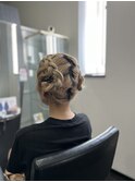 編み込みお団子風ヘアセット