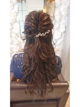 ビーチ ヘア メイク 綱島店(BEACH hair make) ハーフアップスタイル