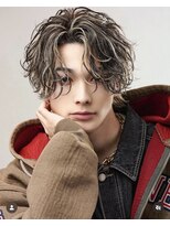 アストラ(ASTRA)&nbsp;MEN’S HAIR/波巻きツイストスパイラル/リバースセンターパート