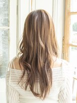 シンシ(Cinci)&nbsp;ロングレイヤースタイル